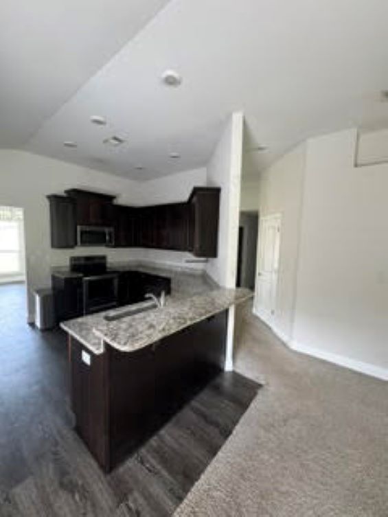 Foto del edificio - 18194 Tiffany Renee Dr