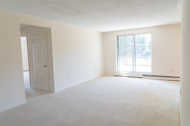 Building Photo - Windermere Place