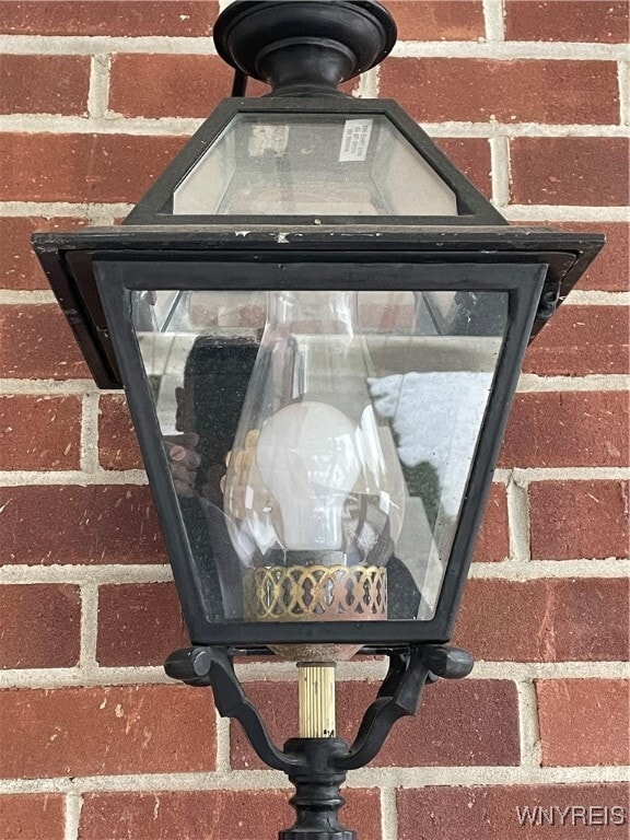 Building Photo - 277 Main St