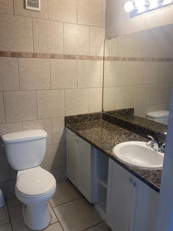 Building Photo - 4772 Walden Cir