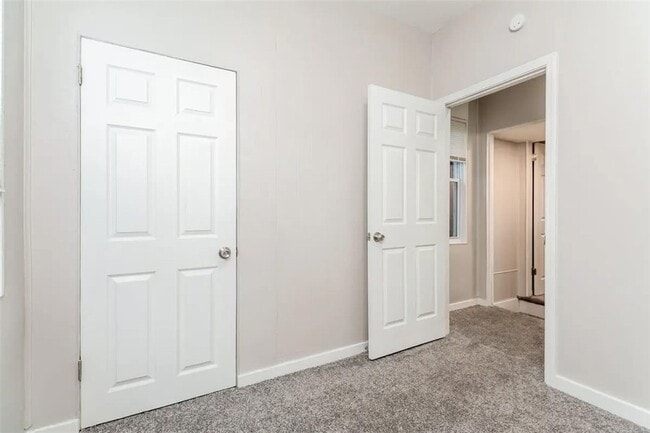 Building Photo - 23 Millbridge St