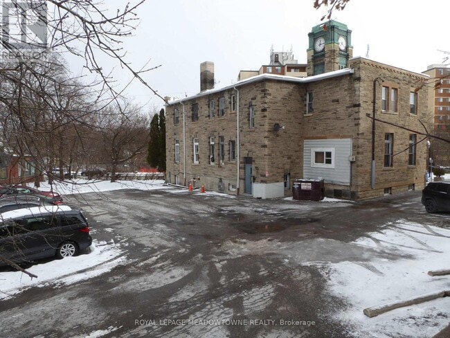 Building Photo - 70 Mill St