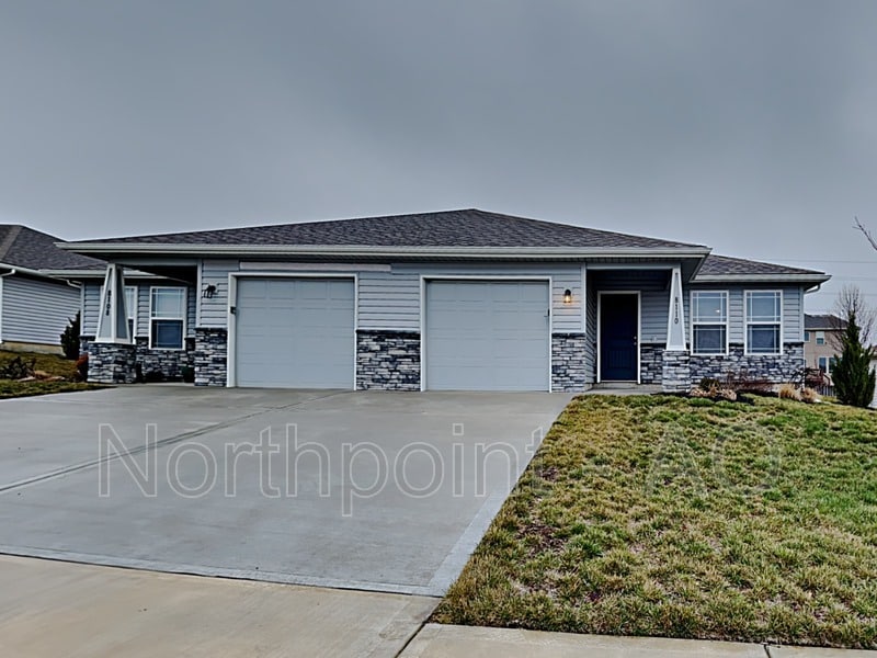 8110 SW 1st St, Blue Springs, MO 64014 House Rental in Blue Springs