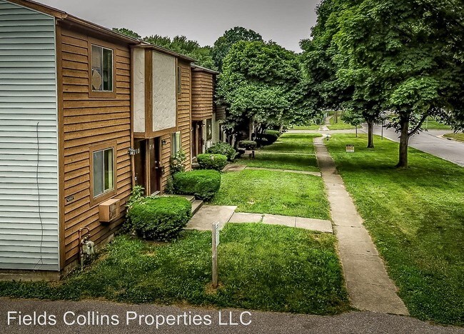 Building Photo - 2 br, 1 bath Apartment - 696 / 710 Frederick