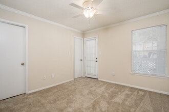 Building Photo - Dunwoody Ridge