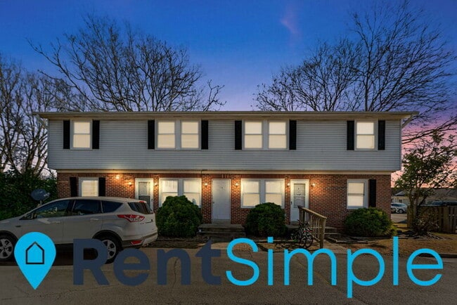 Building Photo - 101 E Madison St