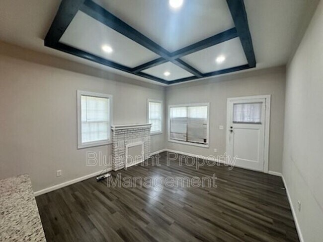 Foto del edificio - 116 66th St S