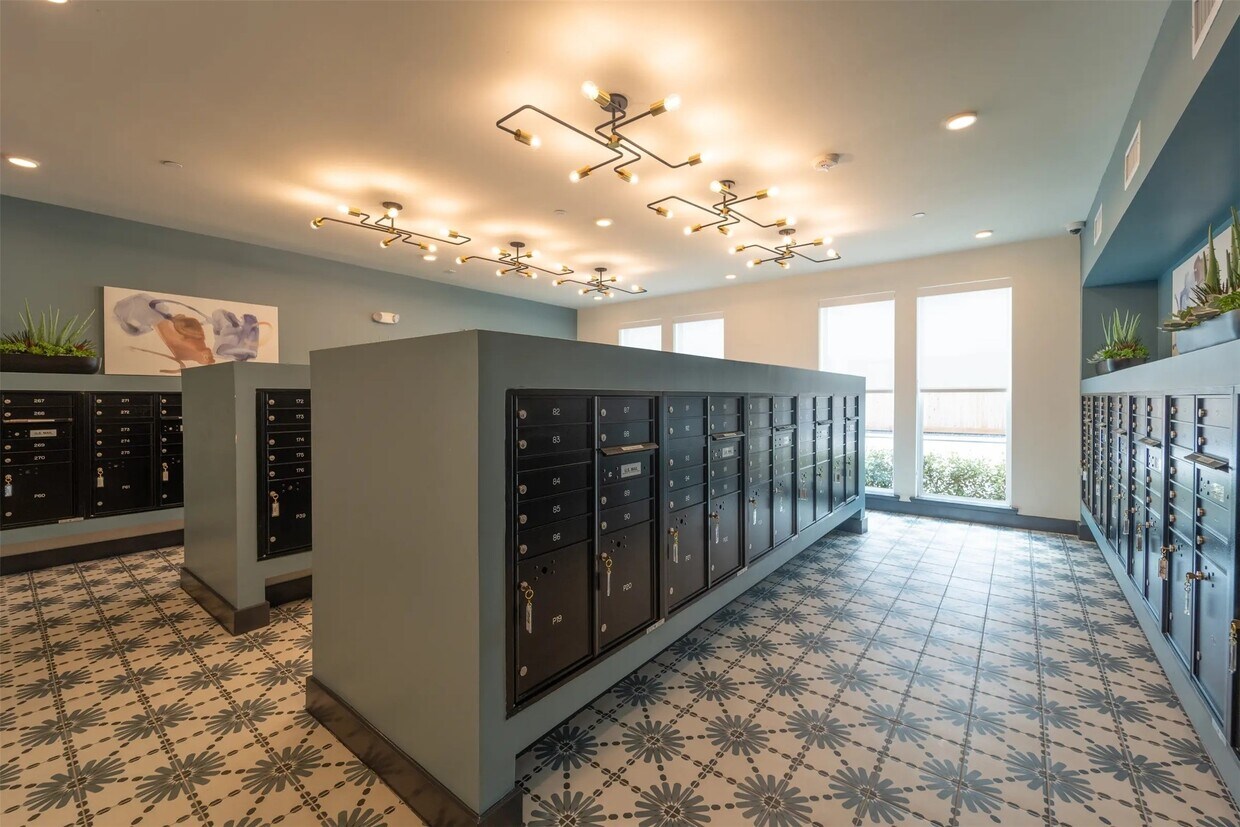 Foto del edificio - 1690 North Loop