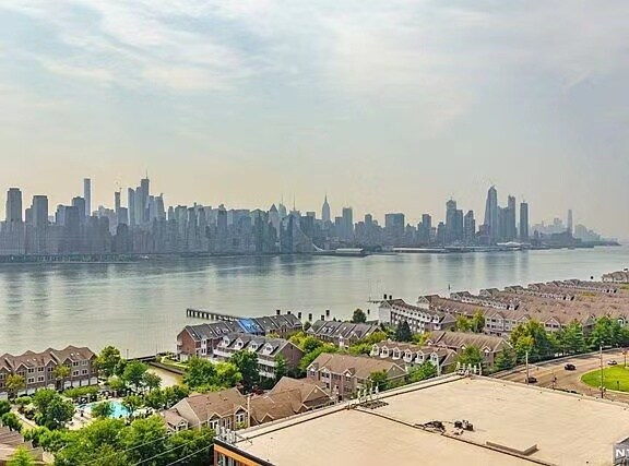 Foto del edificio - 7000 Kennedy Blvd E