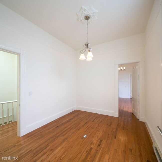 Building Photo - 4 br, 2 bath Apartment - 894 14th Street