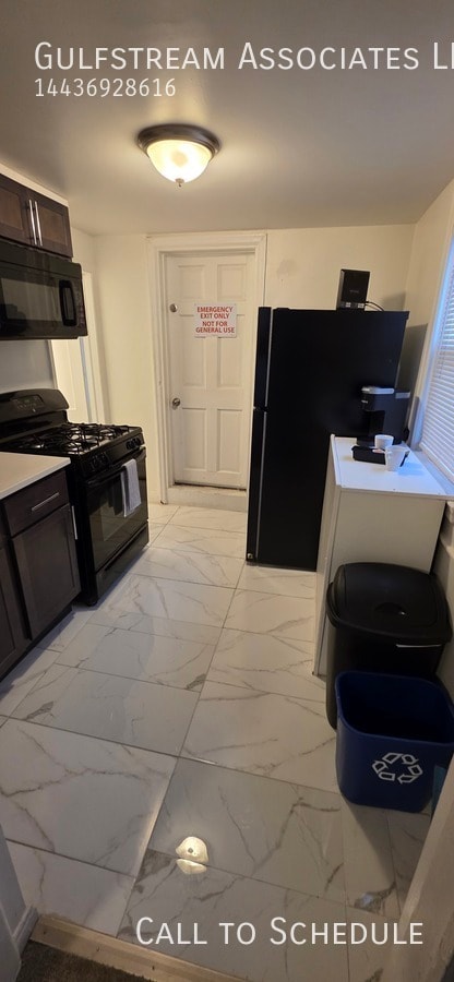 Building Photo - 1700 S Charles St