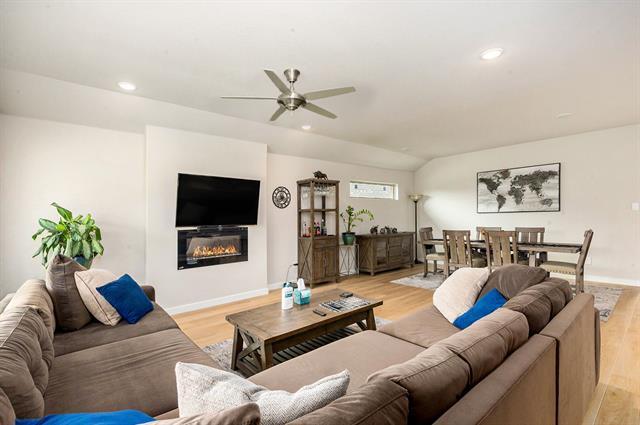 Building Photo - 10536 Muckleshoot St