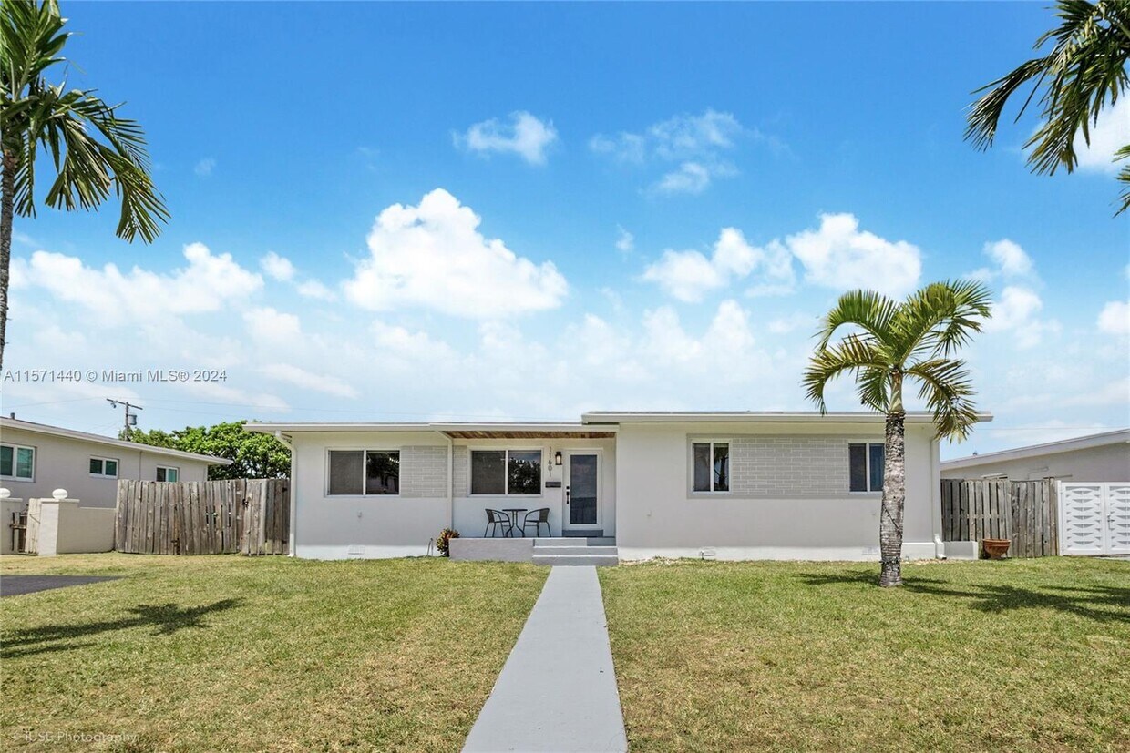11601 SW 141St St, Miami, FL 33176 - House Rental in Miami, FL ...