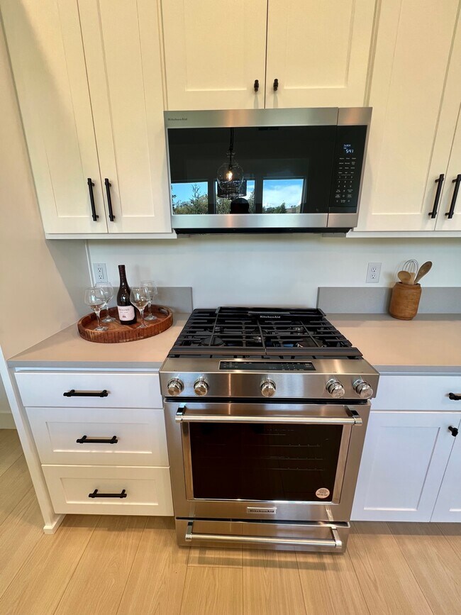 Foto del edificio - 107 Golf Vw Dr