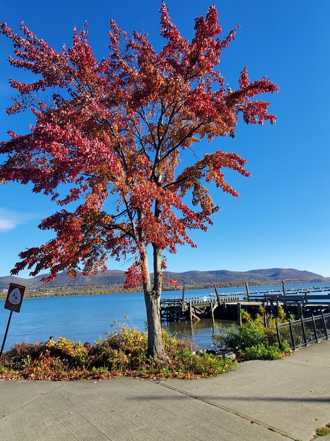 Foto del edificio - 177 W Parmenter St
