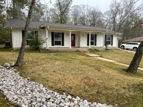 Building Photo - 2405 Avenue S