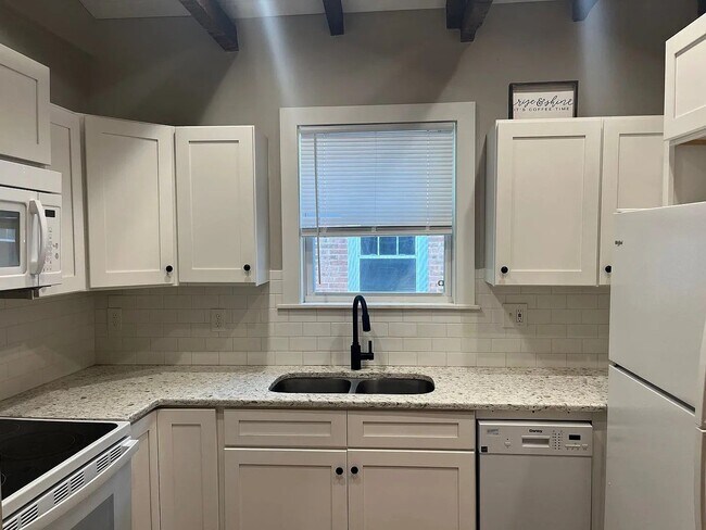 Foto del edificio - 18 W Liberty St