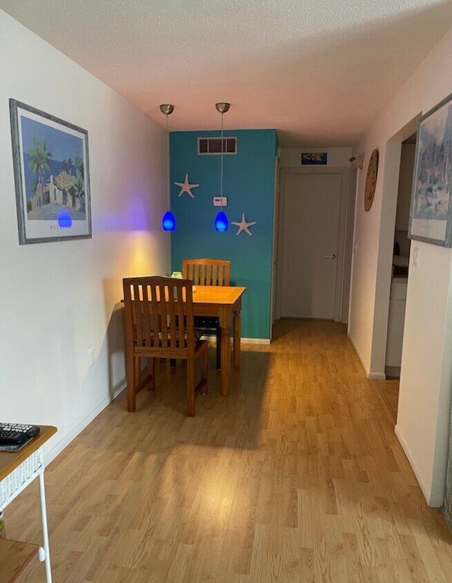 Foto principal - 8522 N Atlantic Ave