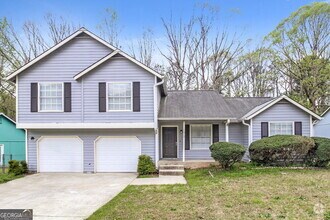 Building Photo - 1613 Picadilly Ct NE
