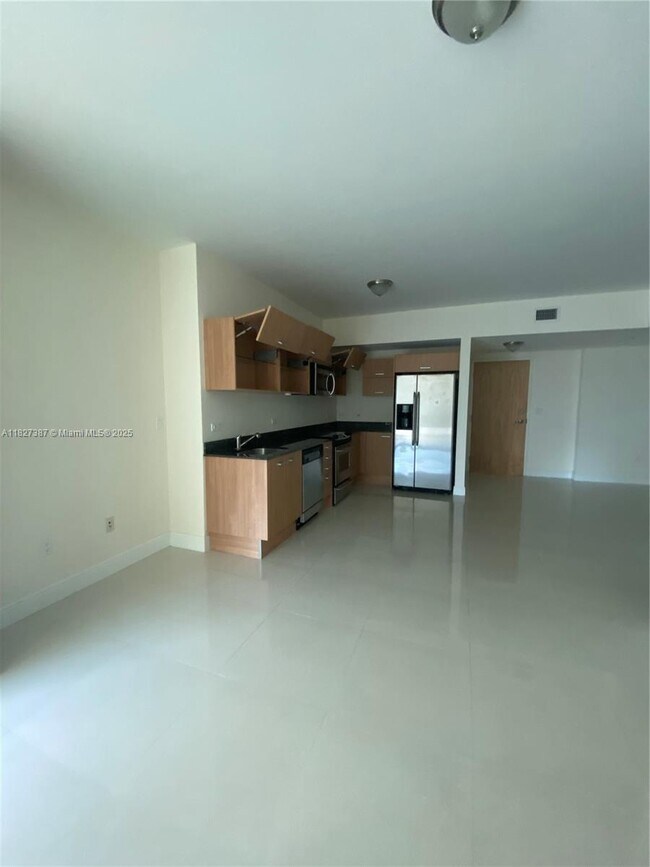 Foto del edificio - 350 S Miami Ave