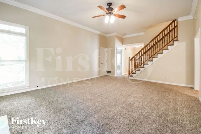 Foto del edificio - 3925 Hamilton View Way NE