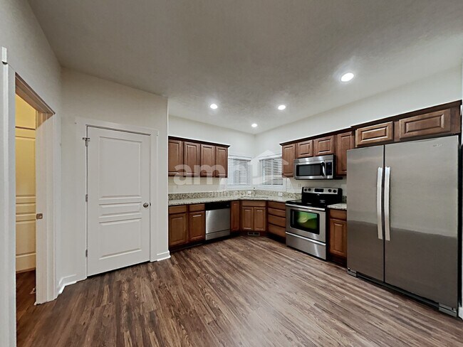 Foto del edificio - 2643 N Cinnamon Pl