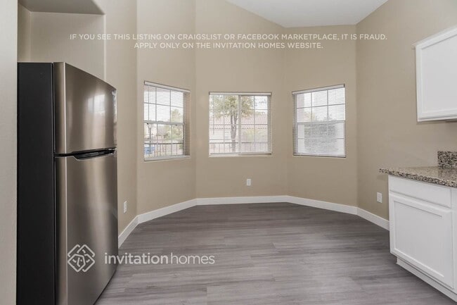 Building Photo - 3566 Spoleto Ave