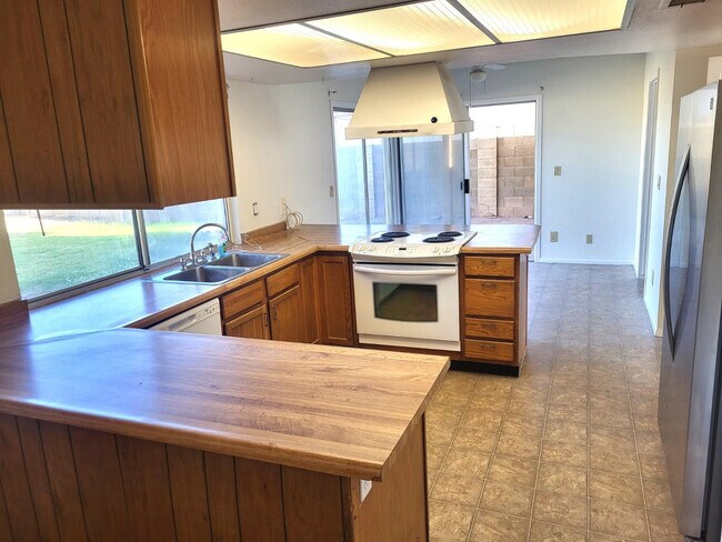 Foto del edificio - 18243 N 43rd Dr