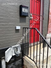 Building Photo - 1832 W Franklin St