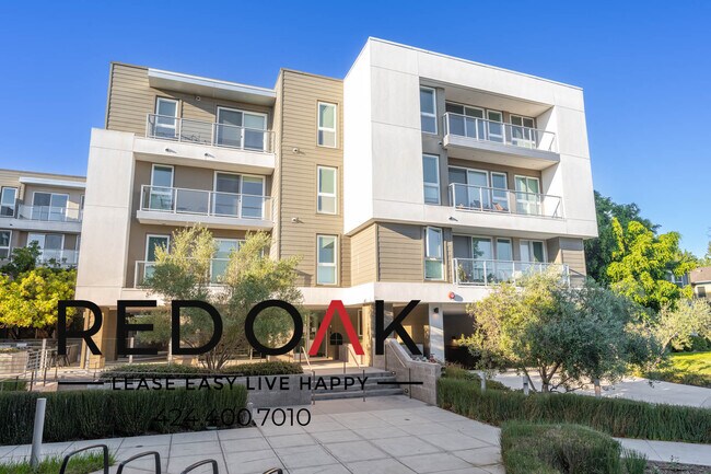 Foto del edificio - ~8 Weeks FREE~ Bright and Welcoming One Be...