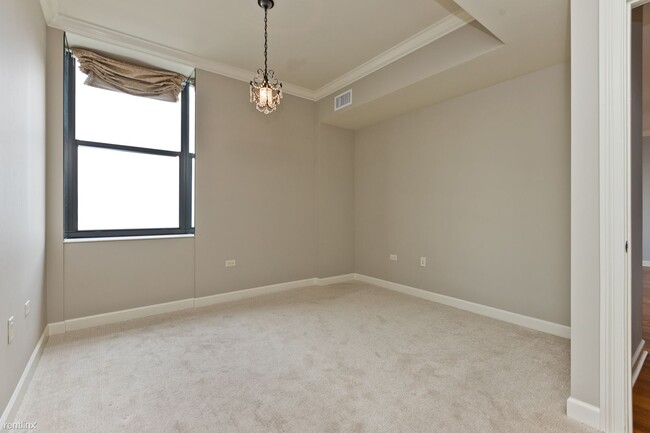 Building Photo - 2 br, 2 bath Condo - 310 S Michigan Ave