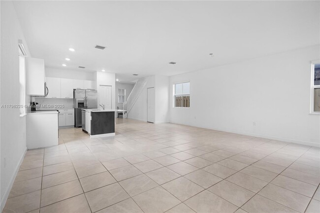 Foto del edificio - 2388 NW 130th Ter