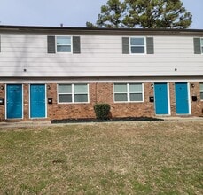 Building Photo - 1432 Ardmore Dr