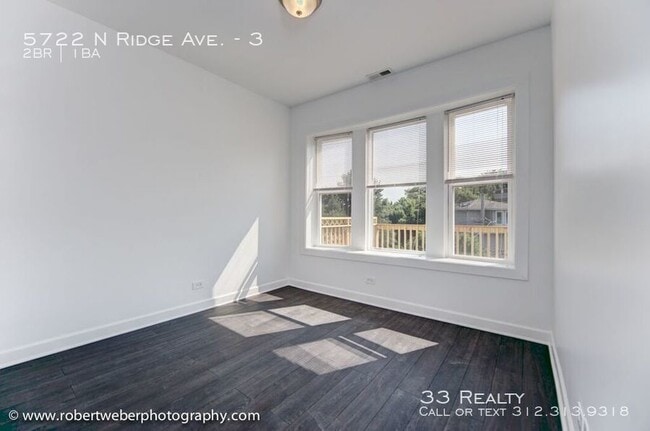 Building Photo - 5722 N Ridge Ave