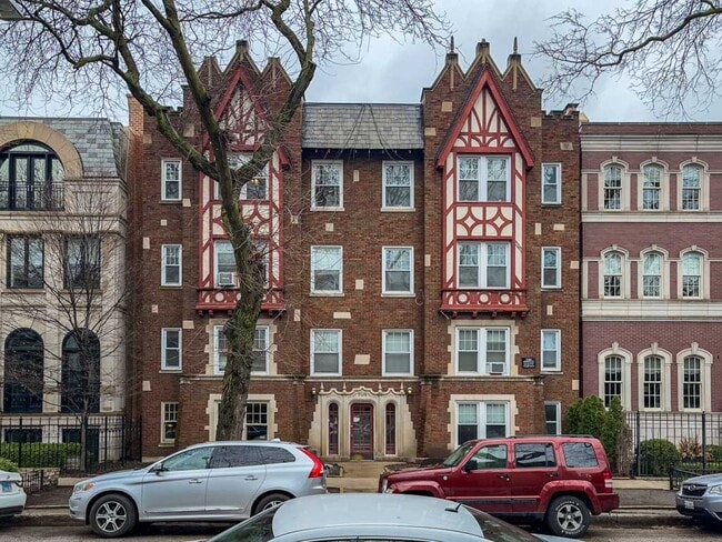 Building Photo - 2129 N Dayton St