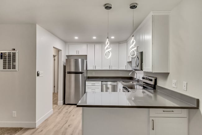 Photo - 172 W Clinton Ave Apartment