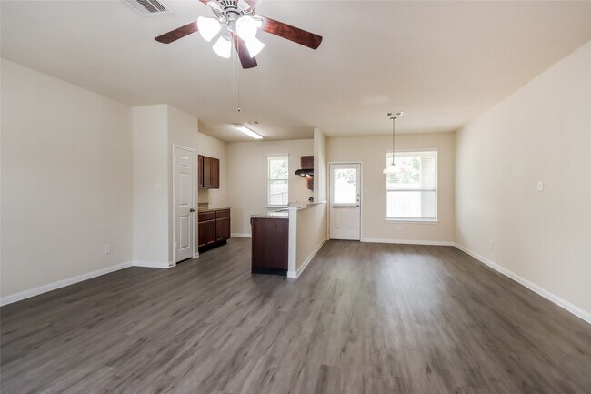 Building Photo - 9706 Piave Drive
