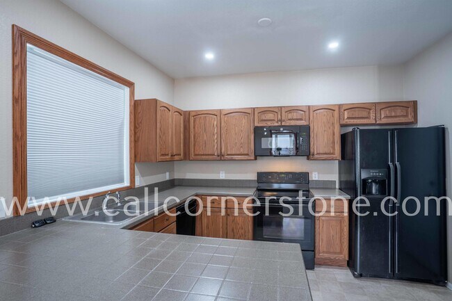 Foto del edificio - 6925 Blue Anchor Point