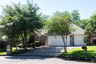 Building Photo - 12510 Dover Dr