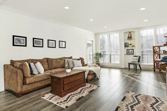 Building Photo - 1820 Canyon Dr