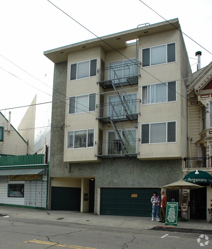 Foto del edificio - 1321 Columbus Ave