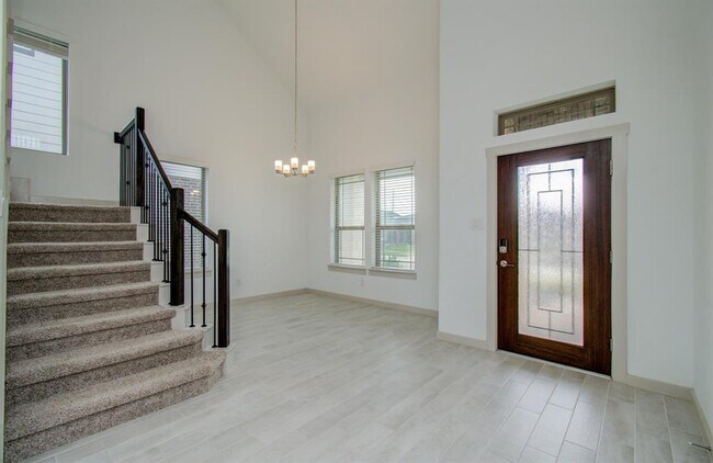 Building Photo - 28422 Hannahs Harbor Ln