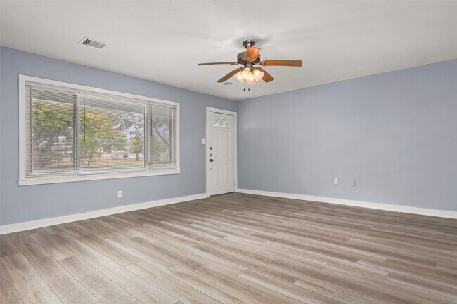 Foto del edificio - 3314 1st Ave S