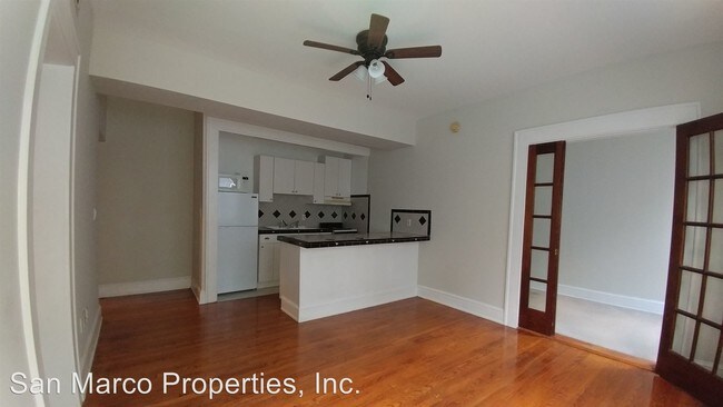 Building Photo - 1308-1312 Willow Branch Ave