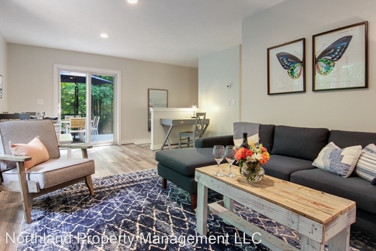 Foto principal - 3 br, 2 bath House - 4233 Williamston Court