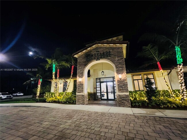 Foto del edificio - 3772 SE 2nd Dr