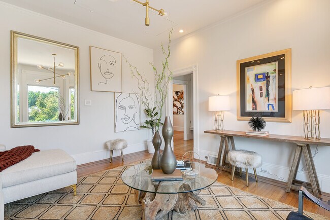 front room - 1506 25th St