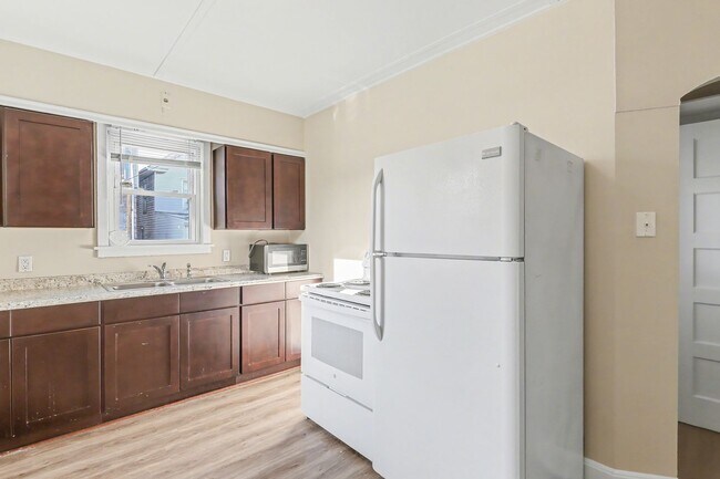 Foto del edificio - 626 State St