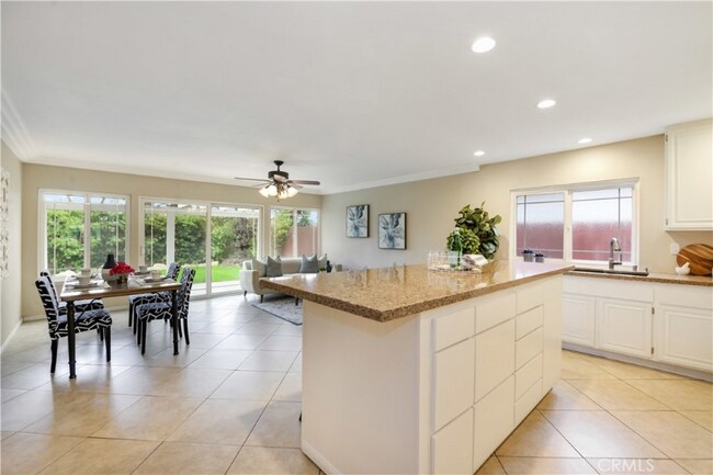 Foto del edificio - 13646 Abana Dr