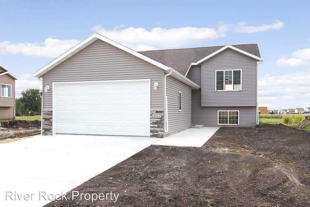Primary Photo - 3 br, 2 bath House - 3327 30th St S